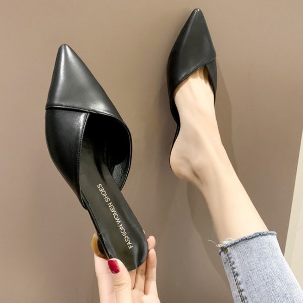 Elegant Pointed Toe Flat Mules with Low Heels