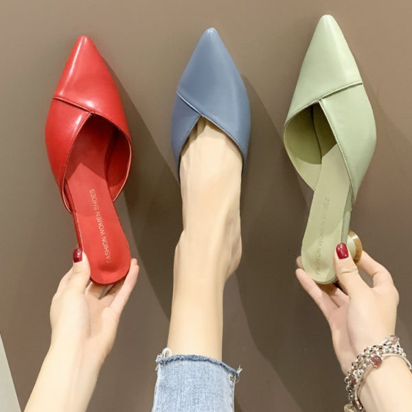 Elegant Pointed Toe Flat Mules with Low Heels