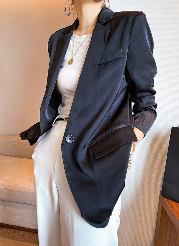 Silky Classic-Fit Blazer Jacket_4_Featured