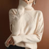 Textured Knit Sweater_Creamy white