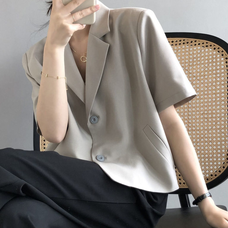 Cropped Short Sleeve Blazer – after MODA